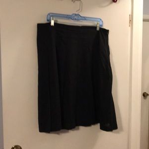 Sutton Studio black pleated skirt